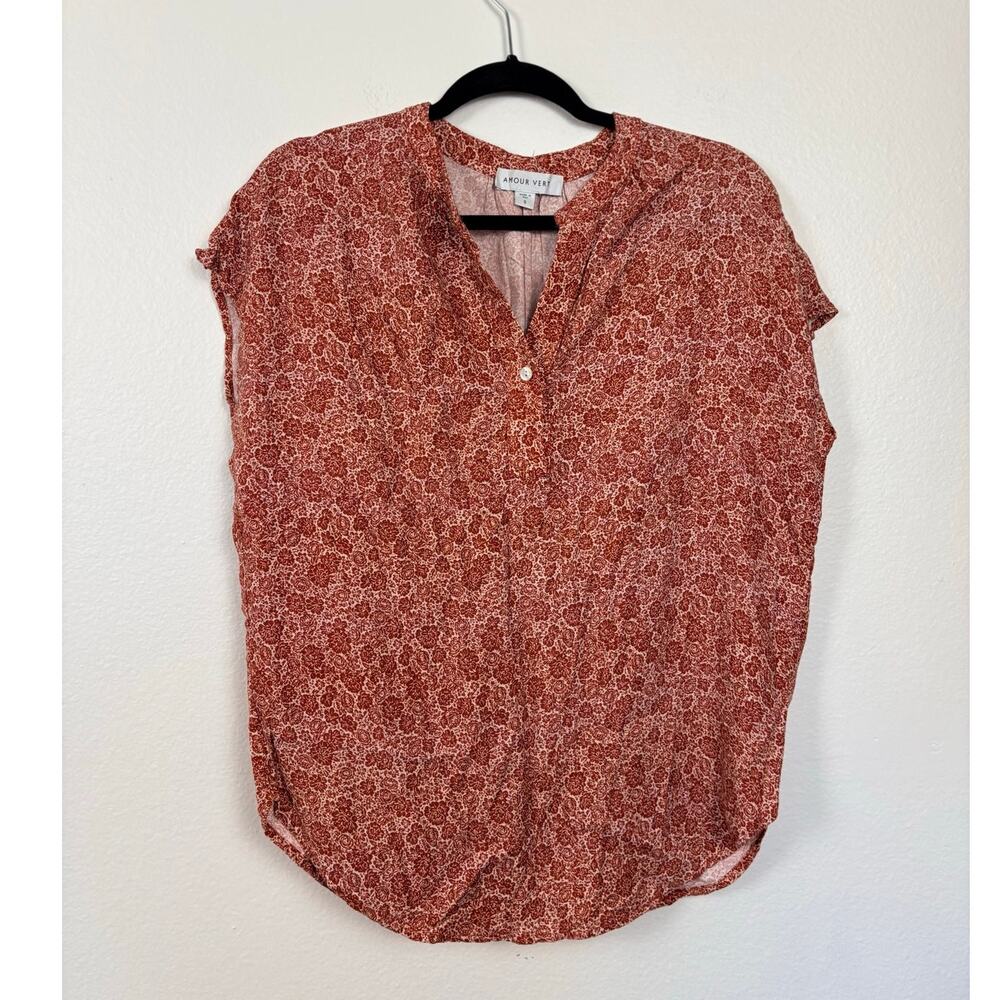 Amour Vert Floral Sleevless Blouse Small
